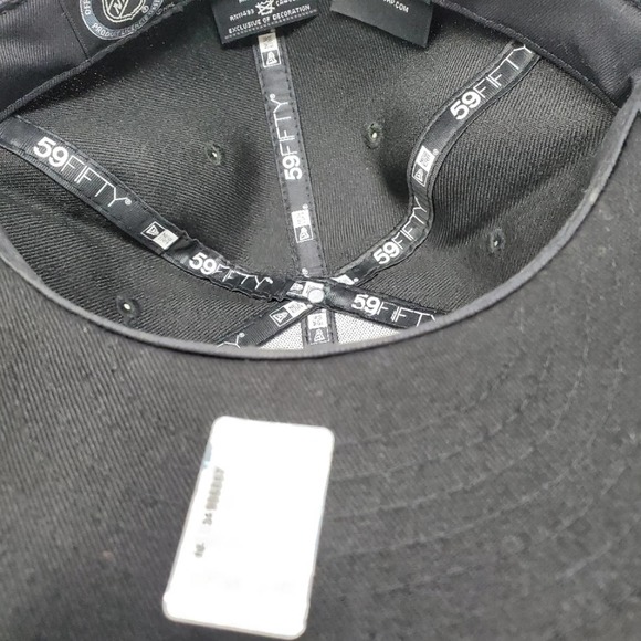 New Era NHL Anaheim Ducks Throwback Logo Fitted Hat 7 3/8 - Picture 5 of 5